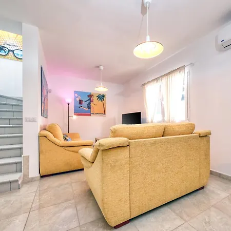 Flaminia - Jacuzzi And Foosball - Just 400m From The By Lanzarote فيلة