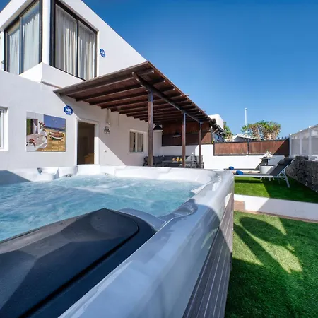 Flaminia - Jacuzzi And Foosball - Just 400m From The By Lanzarote *