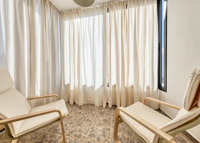 Villa Flaminia - Jacuzzi And Foosball - Just 400m From The By Lanzarote Puerto del Carmen (Lanzarote)