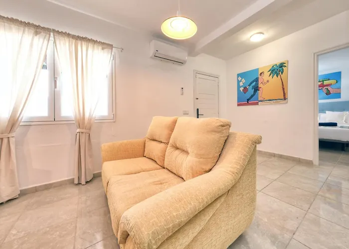 Flaminia - Jacuzzi And Foosball - Just 400m From The By Lanzarote Вилла